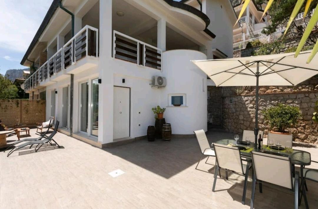 Villa'S Apartment On The Beach, Swimming Pool A/C Palermo Exterior photo